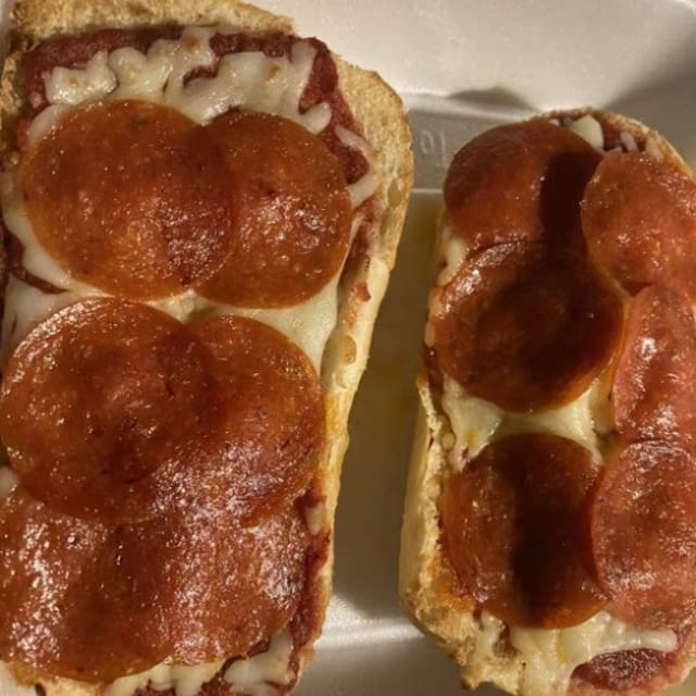 Pizza Bread (Appetizer).