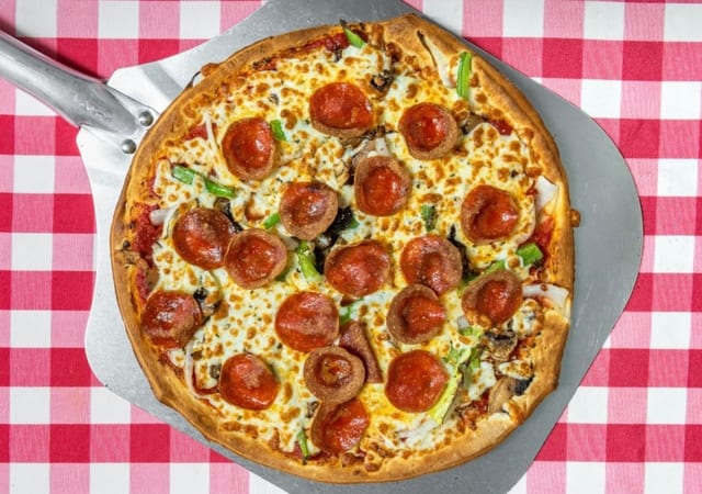 Pepperoni Classic Pizza.